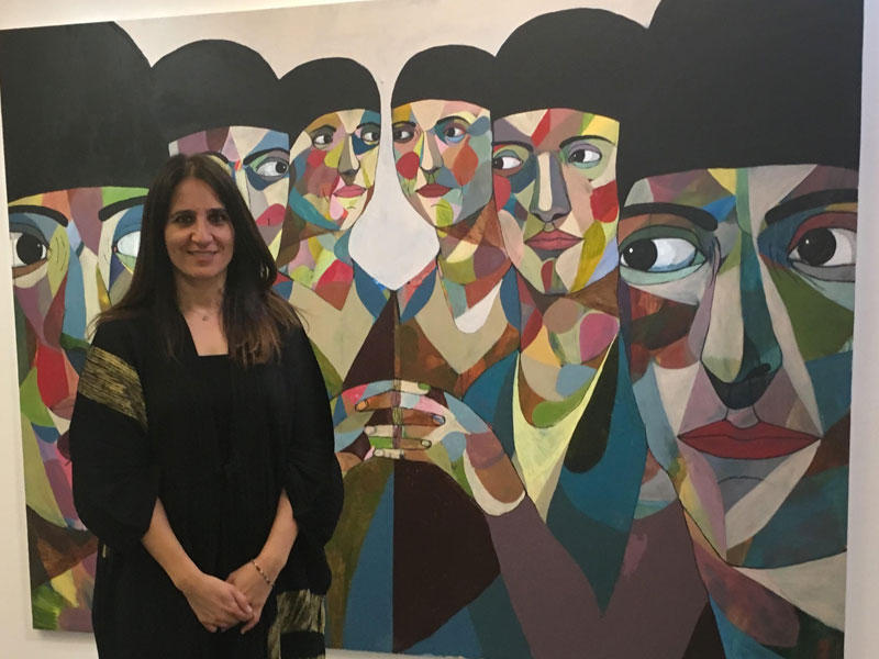  الفنانة التشكيلية غادة الكندري