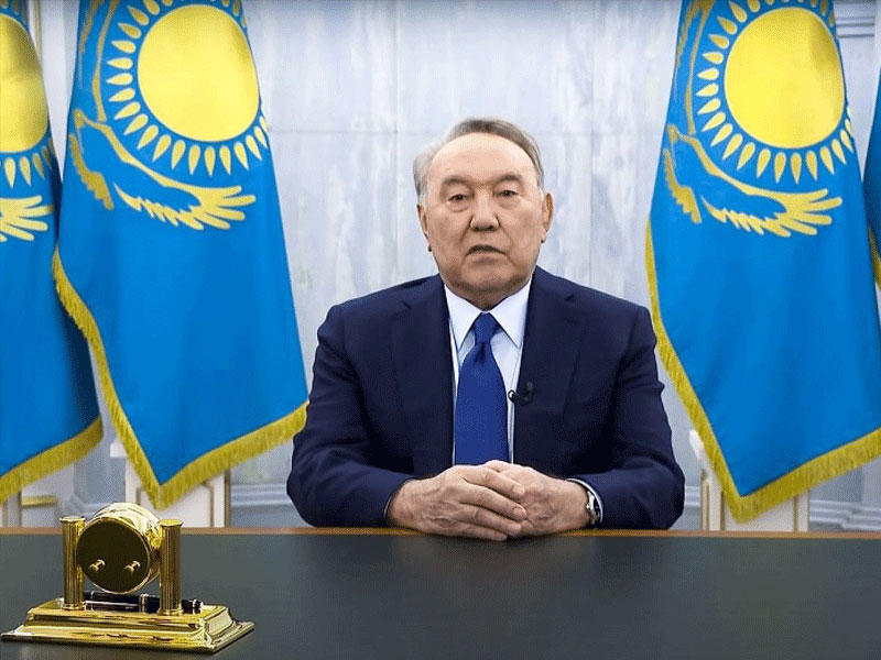  الرئيس الأول للجمهورية نور سلطان نزارباييف