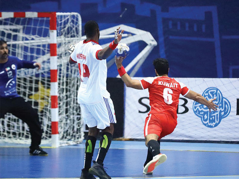 الكويت ينتصر ويضرب موعد مع الزمالك 