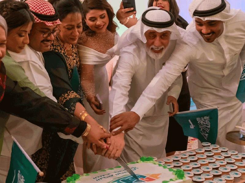 نجوم مسلسل «بطن وظهر»