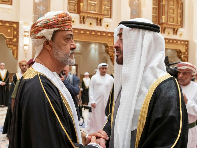  رئيس الإمارات محمد بن زايد آل نهيان -  السلطان هيثم بن طارق