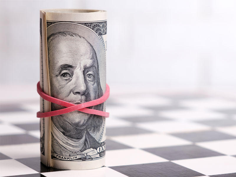 هبوط كل العملات الرئيسية أمام الدولار