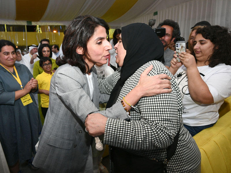 عالية الخالد تتلقى التهاني بفوزها