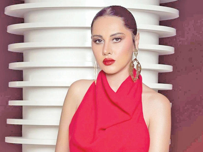 الفنانة ياسمين رئيس 