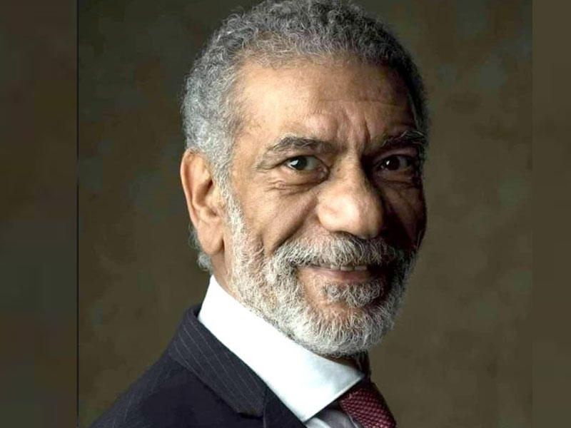 الفنان سيد رجب 