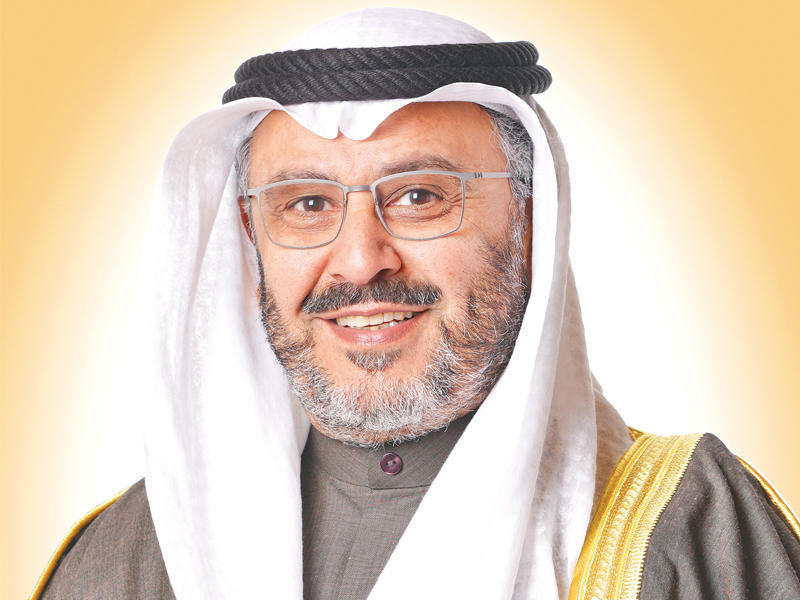 وزير التجارة والصناعة وزير الشؤون الاجتماعية والتنمية المجتمعية فهد الشريعان