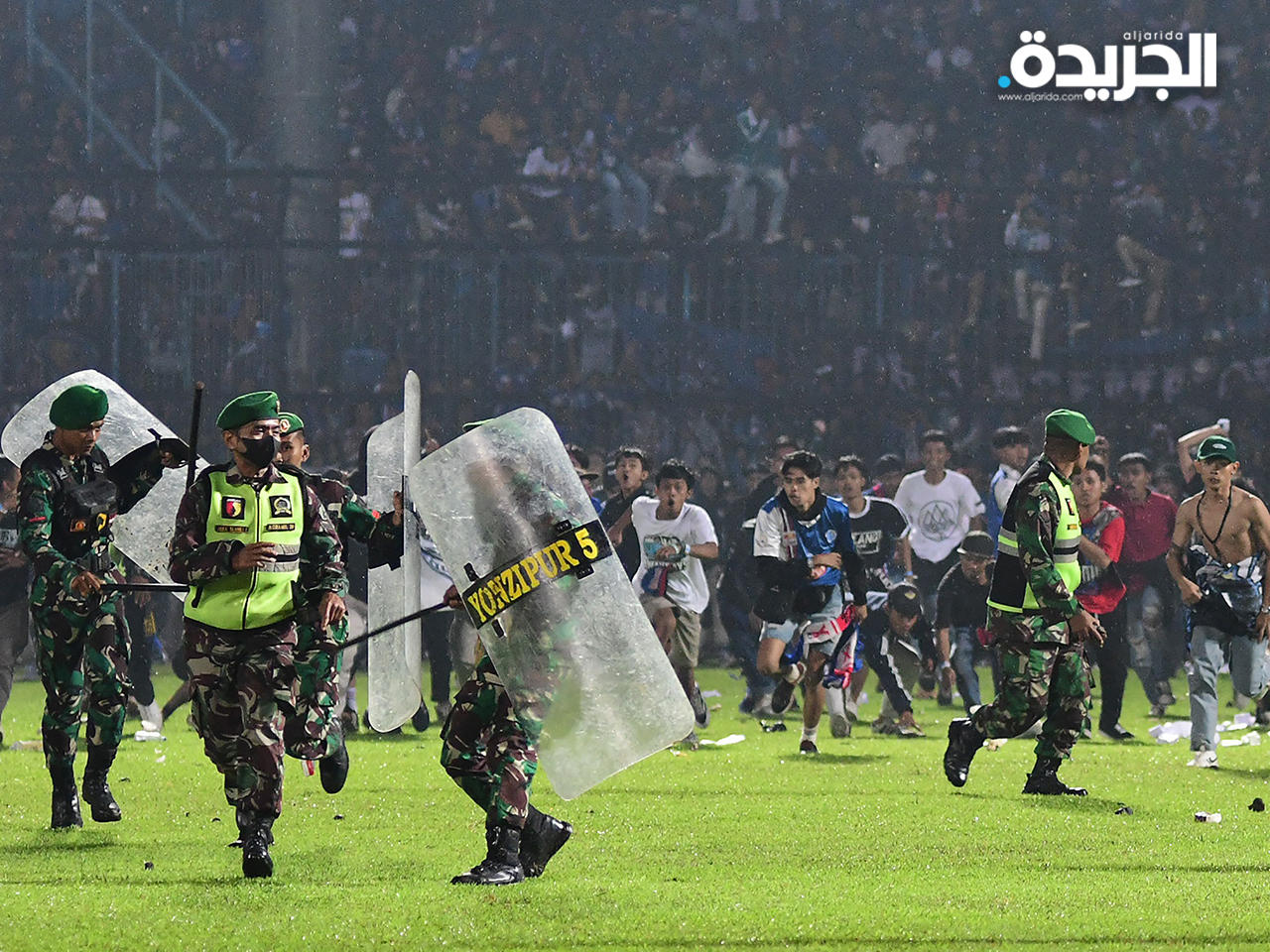 جانب من أحداث المباراة