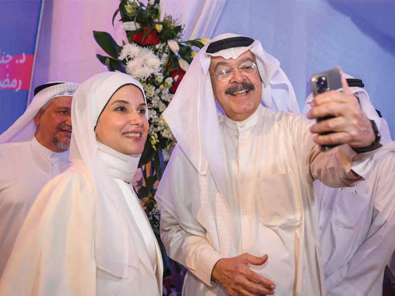 بوشهري ويوسف الجاسم وصورة سلفي