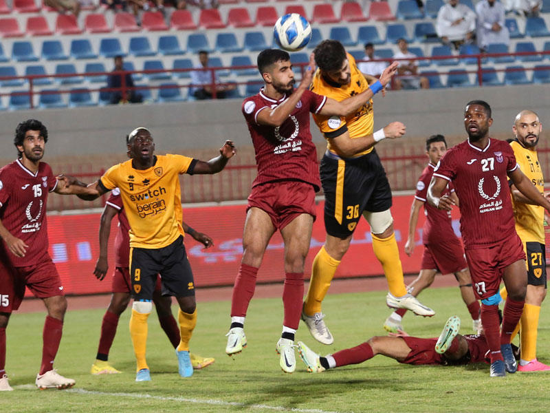 جانب من لقاء القادسية والنصر