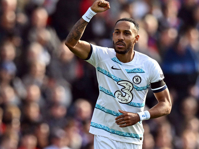 اللاعب أوباميانغ نجم تشلسي