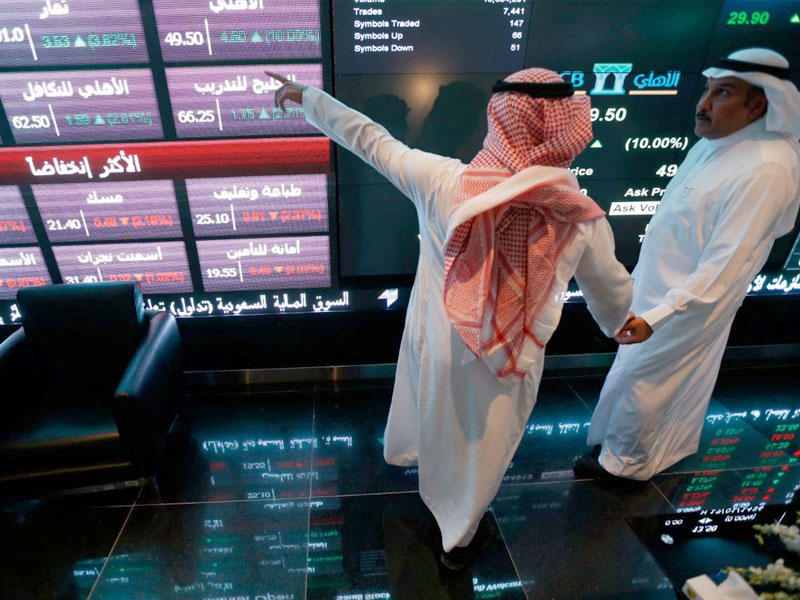 السوق السعودي يحقق مكاسب
