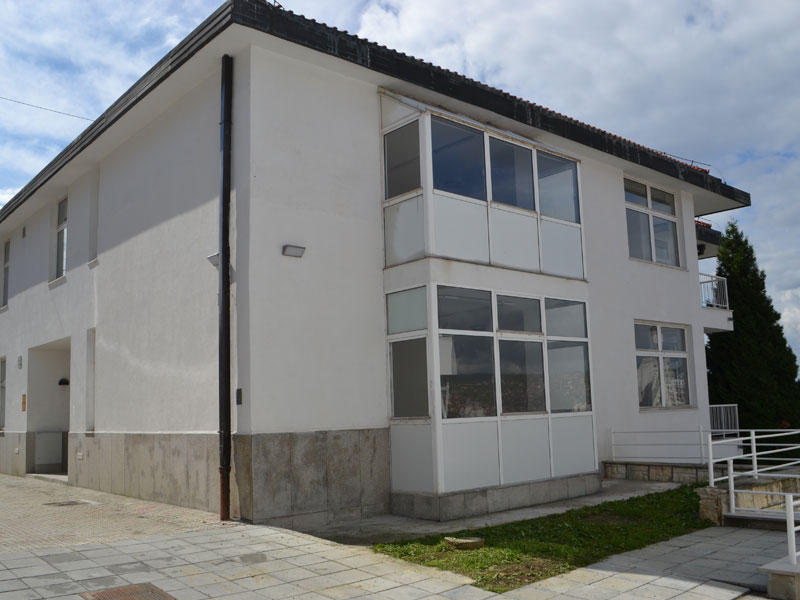 درسة الغازي خسروبك