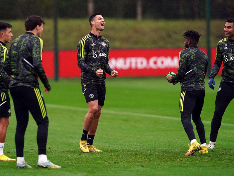 رونالدو خلال تدريبات مانشستر يونايتد