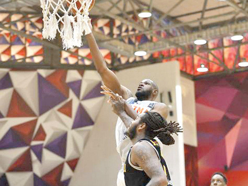 جانب من لقاء كاظمة مع الأهلي البحريني 