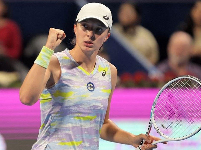 اللاعبة يغا شفيونتيك