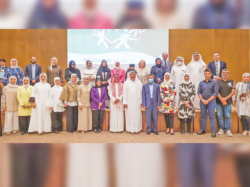 رضا متوسطاً حضور الاحتفال بيوم الصحة العالمي تحت شعار «الحين فهمت»