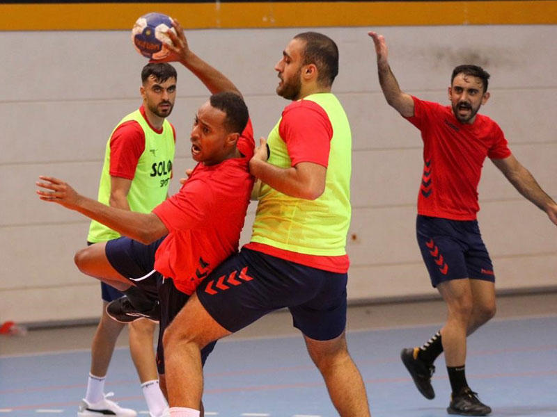 جانب من تدريبات الكويت بمعسكر القاهرة 