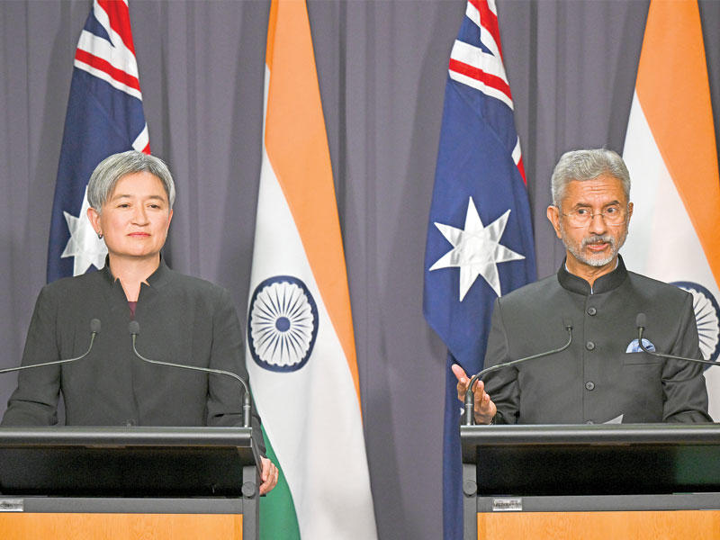 وزيرة الخارجية الأسترالية بيني وونغ ووزير الخارجية الهندي سوبرامانيام جايشانكار