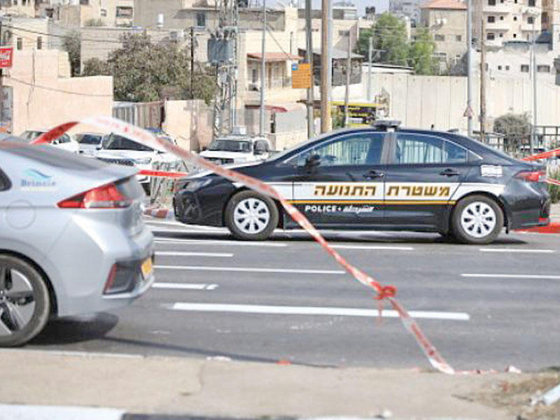 إسرائيل تشدد حصار شعفاط وتعتقل 3 فلسطينيين