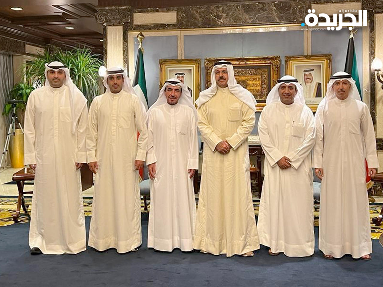 نواب كتلة الخمسة البرلمانية تلتقي أحمد النواف