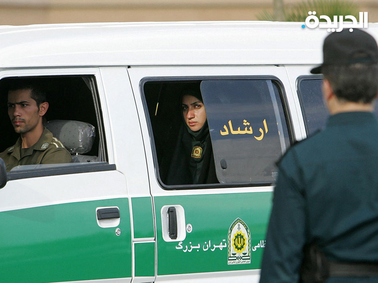 دورية أمنية تابعة لشرطة الأخلاق الإيرانية  - أرشيف