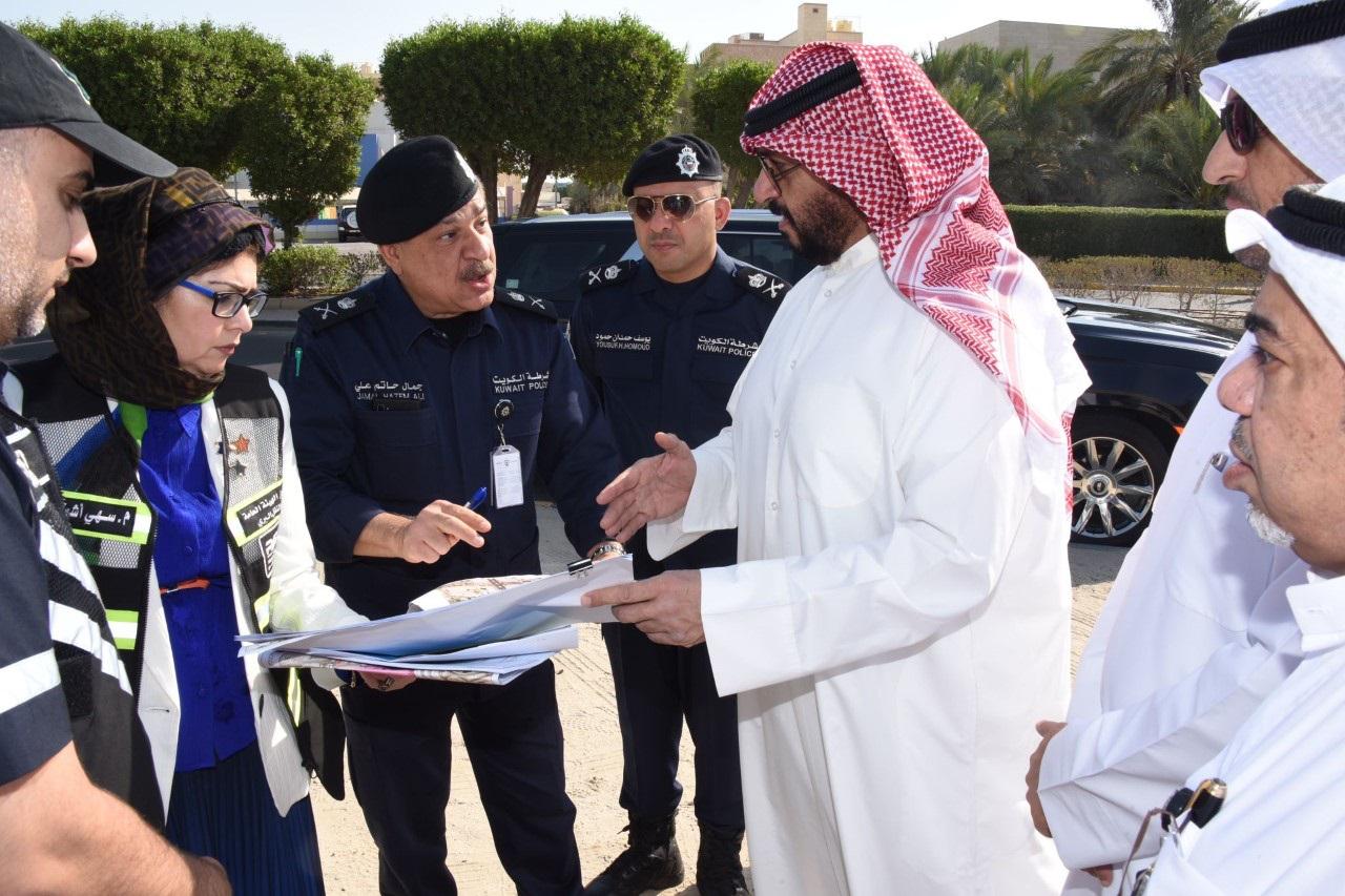 جانب من الزيارة التي قام بها وزير الداخلية