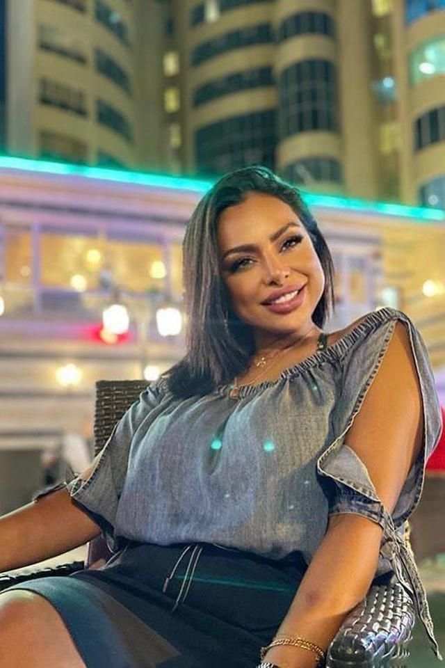 الفنانة هند البلوشي 