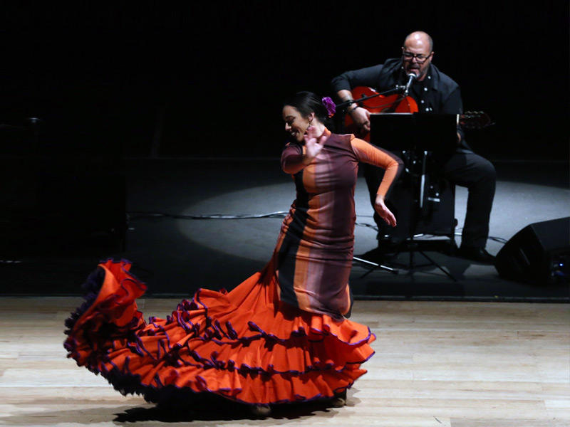 من أجواء الحفل 