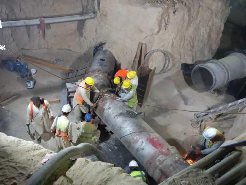 إصلاح خط مياه - أرشيف