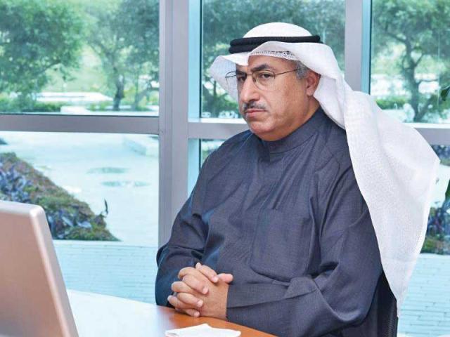  نائب رئيس مجلس الوزراء وزير الدولة لشؤون مجلس الوزراء السابق د. محمد الفارس