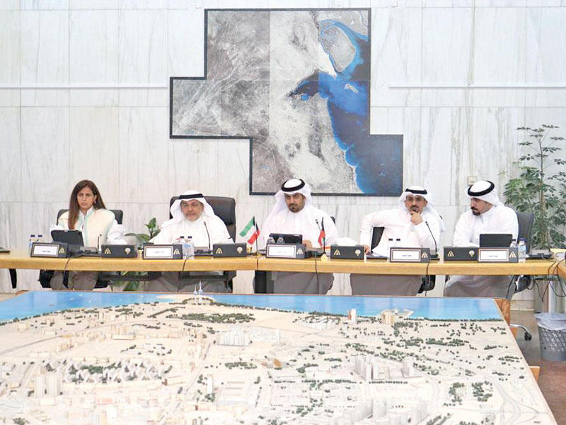 جانب من اجتماع اللجنة