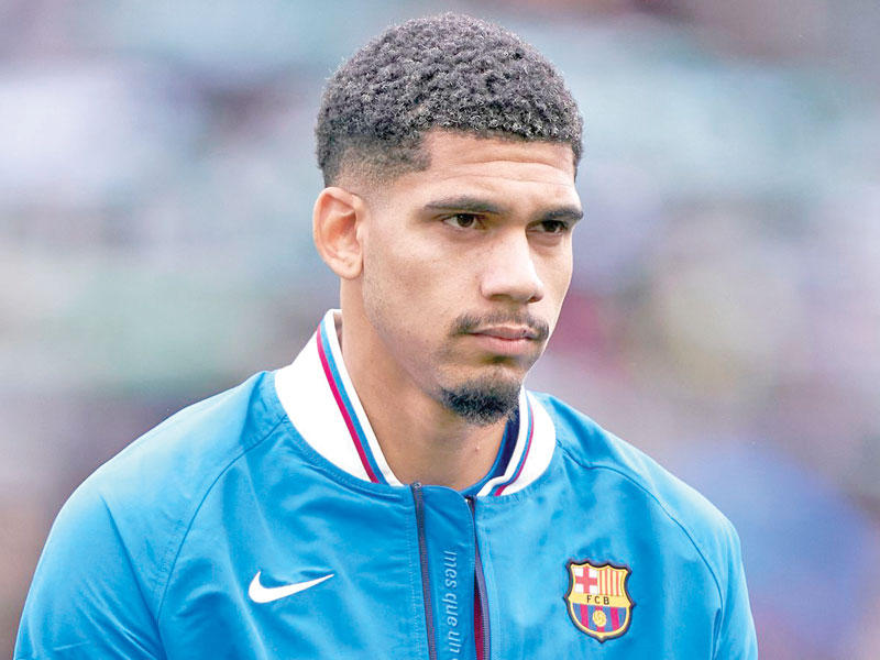 اللاعب رونالد أراوخو 