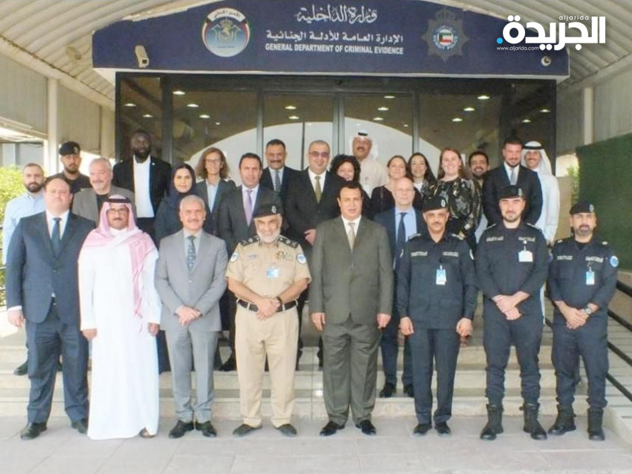 العويهان متوسطاً فريق اللجنة الثلاثية المعنية بمتابعة ملف المفقودين الكويتيين ورعايا الدول الأخرى