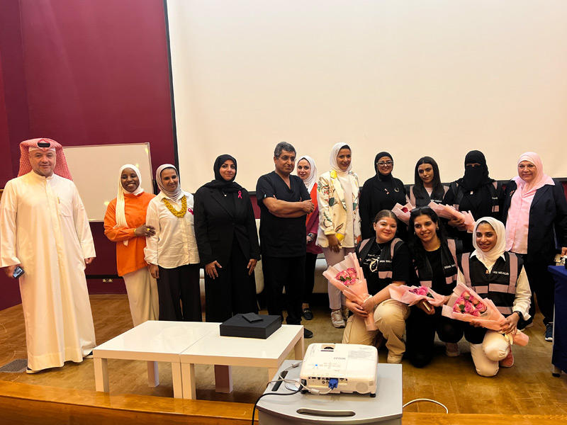 جانب من المشاركين في الحملة