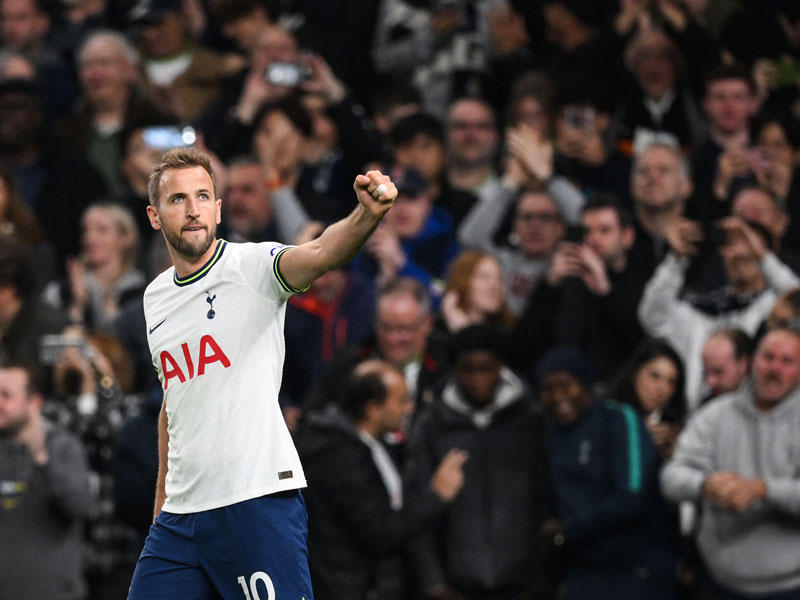 كين نجم توتنهام