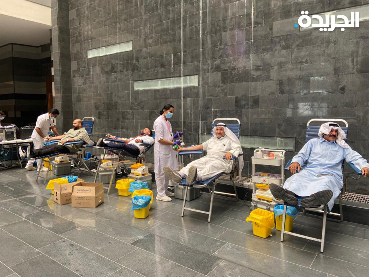 جانب من حملة التبرع بالدم في وزارة التربية