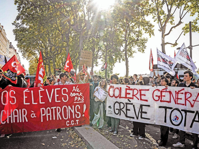 جانب من المظاهرات الفرنسية