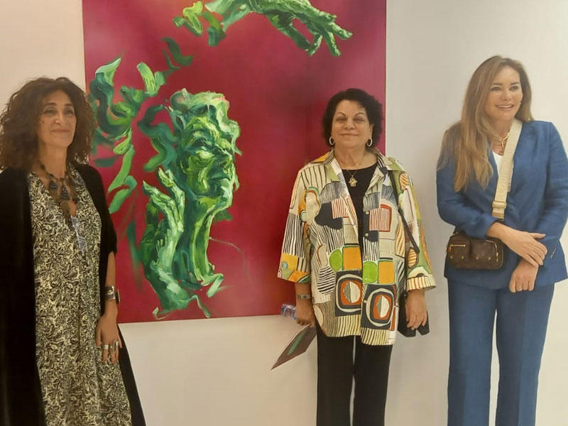 ثريا البقصمي وفاتنة السيد ولينا حجازيn