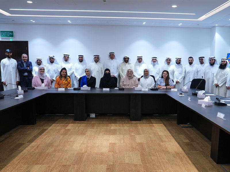 الياقوت والصميط مع الوفد المسافر إلى موريتانيا