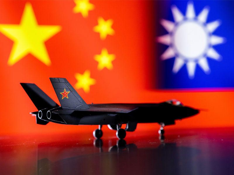 تصاعد التوتر بين بكين وواشنطن بسبب تايوان