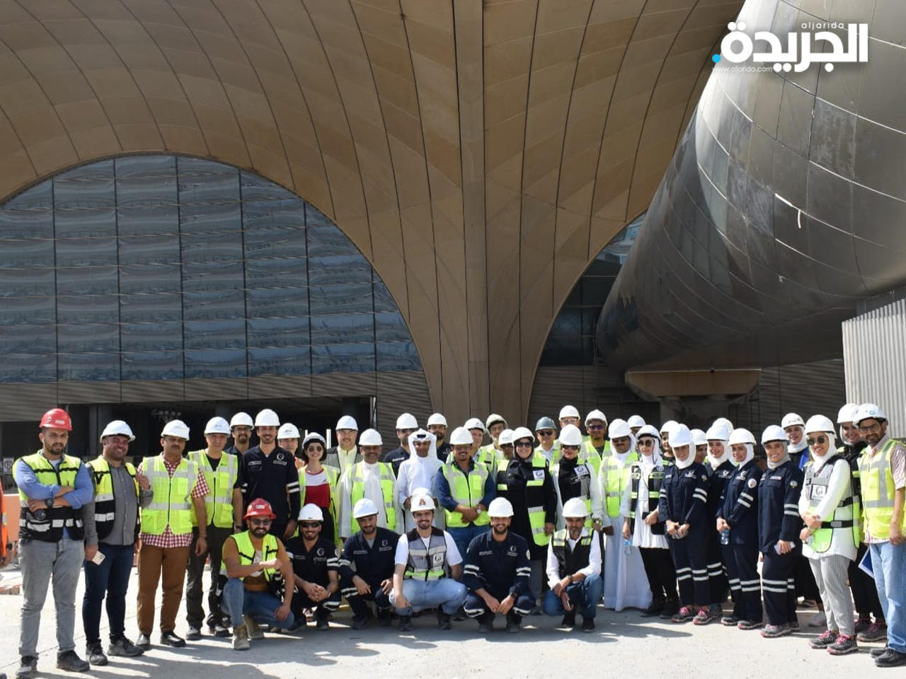 وزيرة الأشغال تفقدت «وينتر لاند» والمطار الجديد