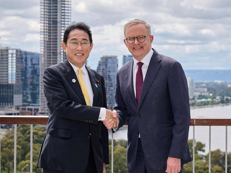 رئيسا الوزراء فوميو كيشيدا وأنتوني ألبانيزي