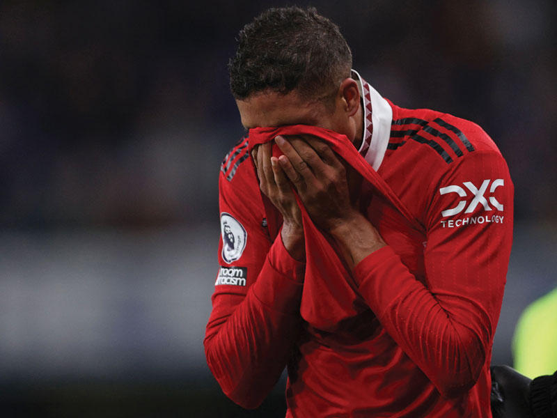 فاران يبكي بعد تعرضه للإصابة