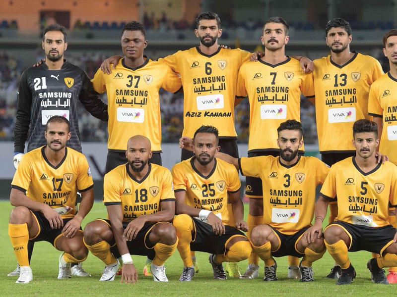 فريق كرة القدم بنادي القادسية